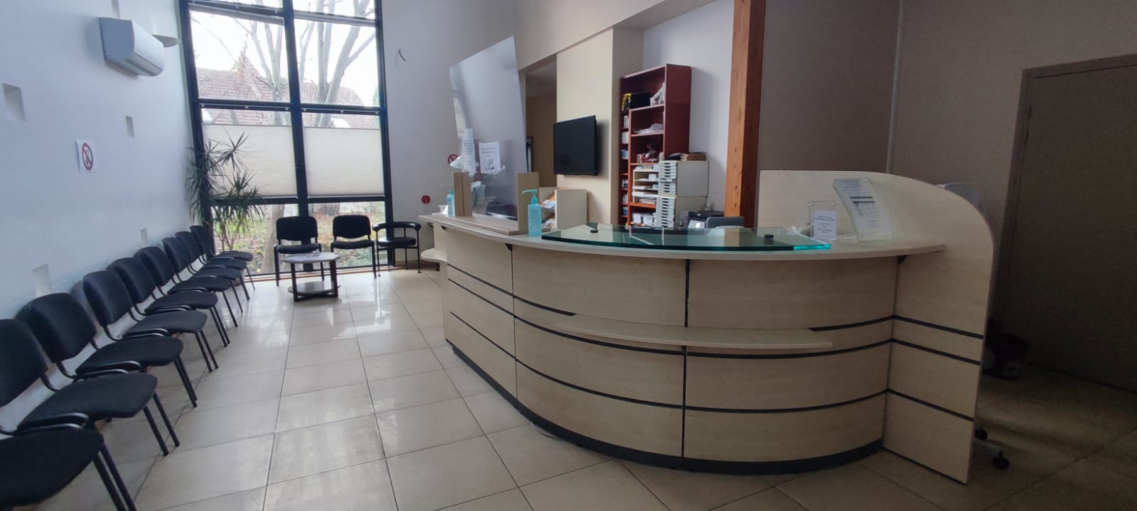 Salle d'attente du Centre ophtalmologique de VIARMES